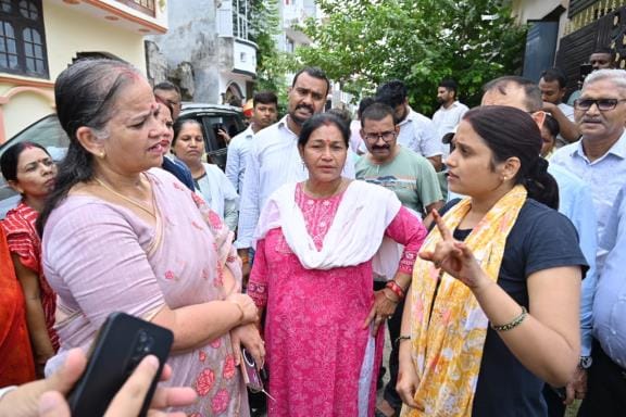 Dirty water did not stop in Jankipuram, nor did the disease stop