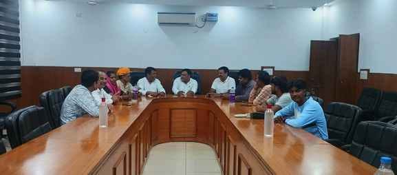 Discussion on organization expansion and public welfare schemes
