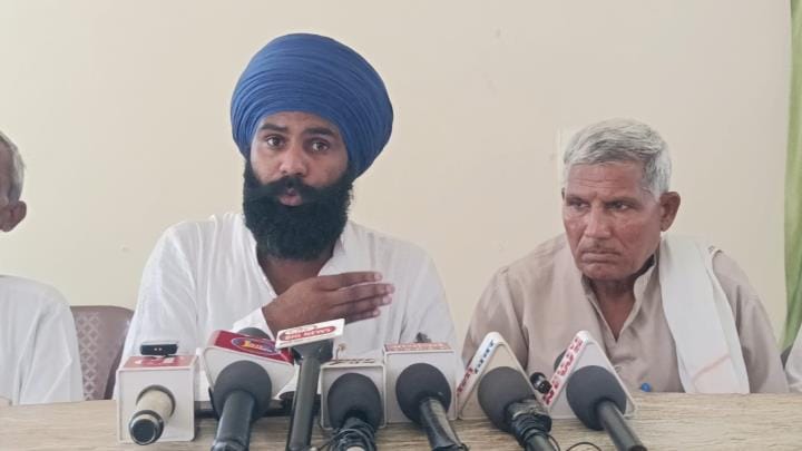 Even after 15 years, the victims of Mirchpur are forced to live a poor life in the huts, if the victims were given plots, they took money, they are not even getting the facilities.