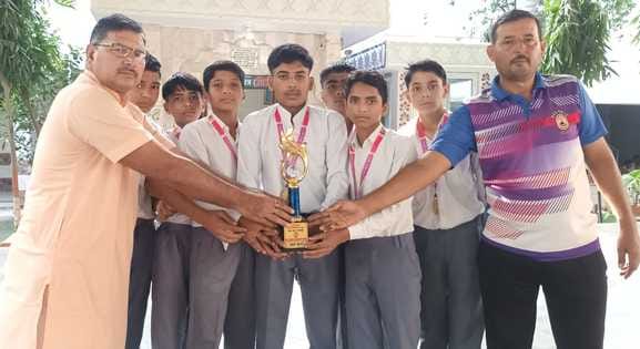 Suraj Bhan's team captured the trophy in Kabaddi
