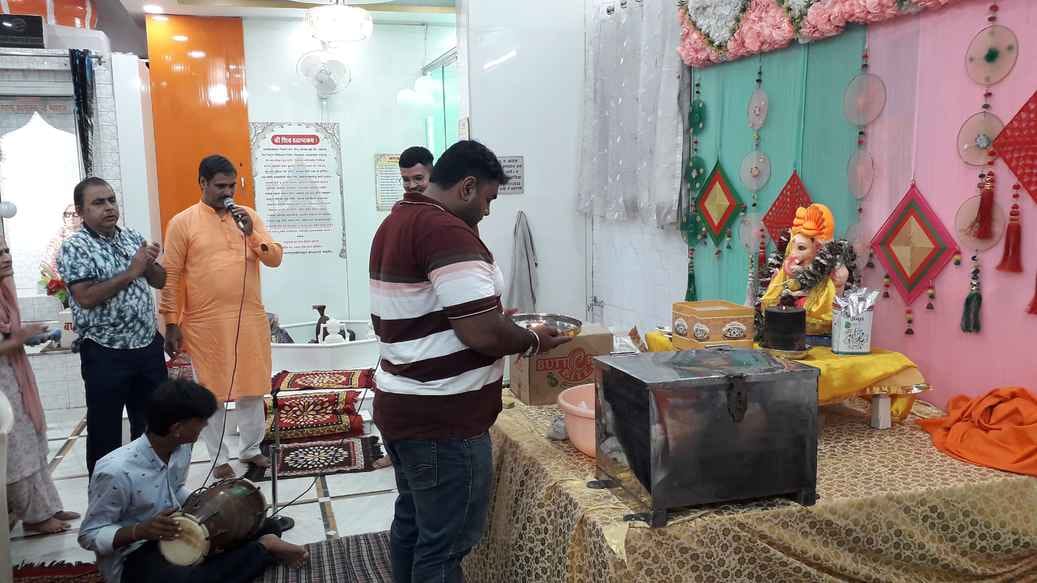 Described the glory of Lord Shri Ganesha