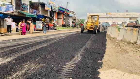 The roads were cleaned before the visit of NHAI officials