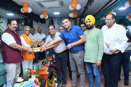 Farmers should sell wood directly to industries, not to middlemen: Minister
