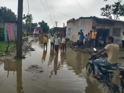 Protest against water logging problem