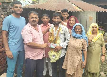 Medal winner Lakshya Sharma welcomed in Kakrana