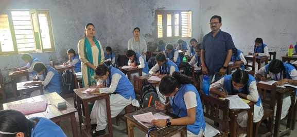 25 thousand students participated in Know India competition