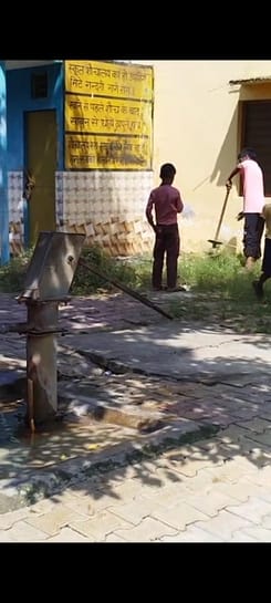 Students were made to dig up grass in school, video went viral