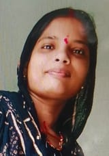 Woman dies, accused of poisoning her body and hanging it from a noose