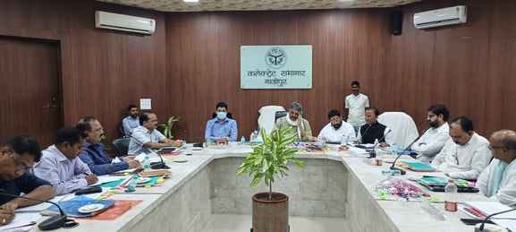 The officers arrived with incomplete preparations, wrote the name of the former MP instead of the MP