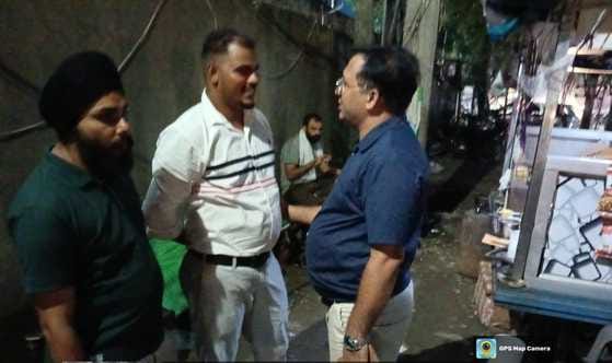 Items kept on roads and streets will be confiscated