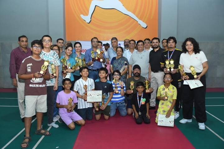 Dr. Nishant Saurabh first in carrom and chess competition
