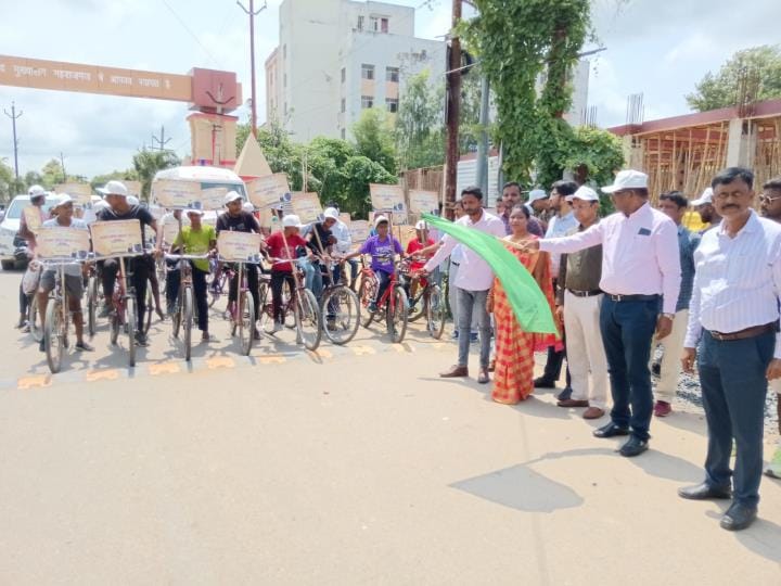 Piyush became the winner in the junior category of cycling and Dhananjay in the senior category