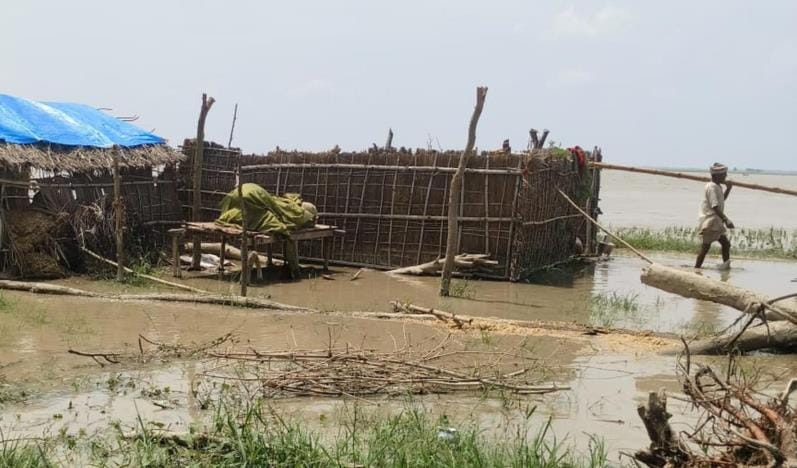 Saryu reached 21 cm above the red mark