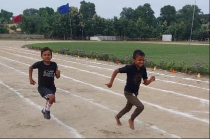 Dev Ashish and Uma won the race