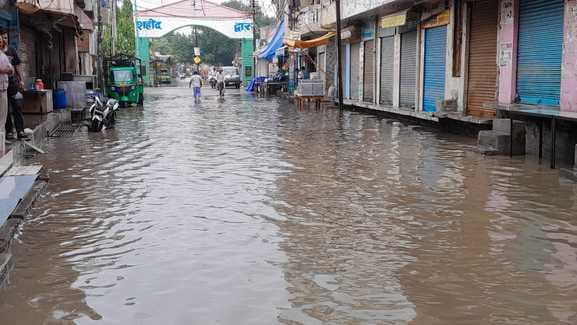 Continuous rain has disrupted life, vegetable crops have been destroyed