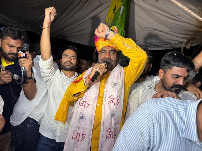 Jaipur News: On Teja Dashmi, Hanuman Beniwal’s mega tour, to visit six sites by helicopter, meet devotees