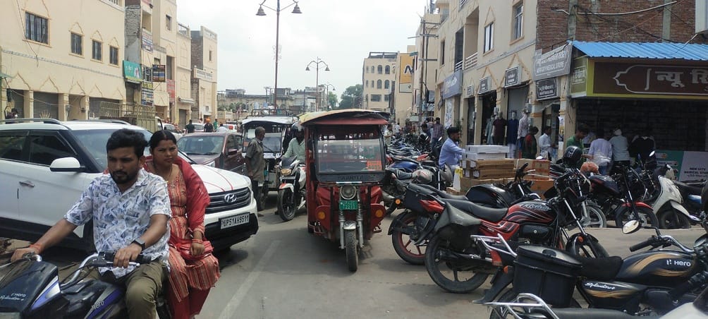 Illegal parking has become a problem... it is difficult to walk on the main roads