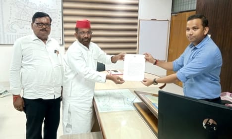 MLA asked for bail out package for carpet industry