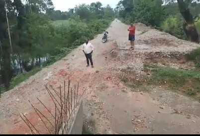 Madhotanda-Pilibhit and Barkheda-Dioria road closed due to rain