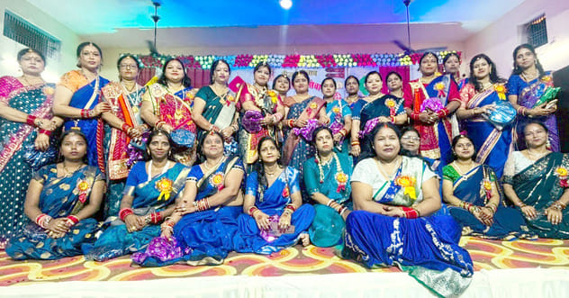 Ritu Baranwal got the crown of Teej Queen