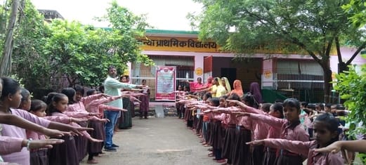 Teachers and students took oath of five resolutions