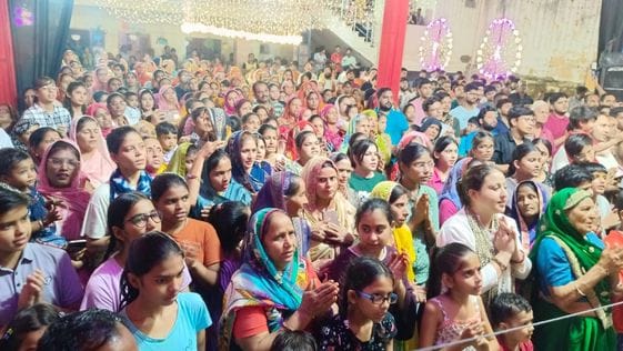 Enthusiasm among devotees for Ganesh festival