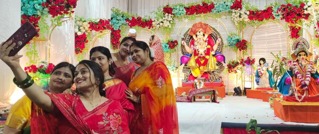Laddu was offered to Ganpati