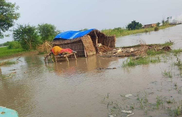 Flooding, panic in 13 Terai villages due to rise in water level of Saryu