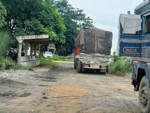 Mini bus stand was to be constructed, plan confined to files