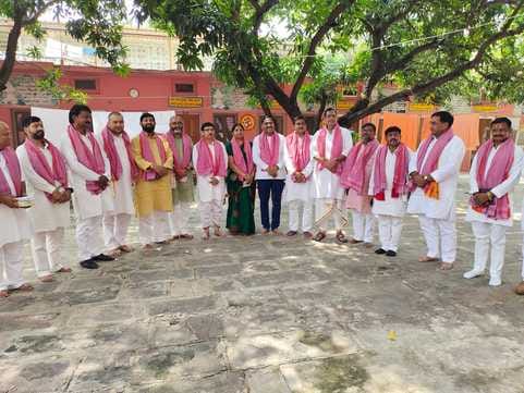 Swami Adgadanand Maharaj's blessings were taken on the completion of the centenary year of RSS