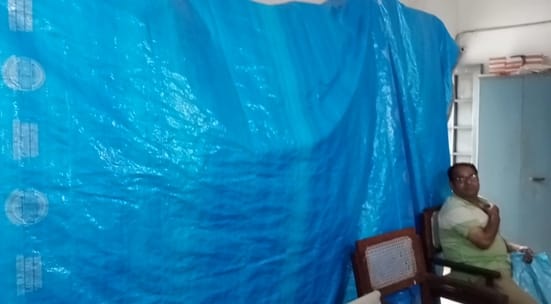 The municipality is covering its misery with tarpaulin