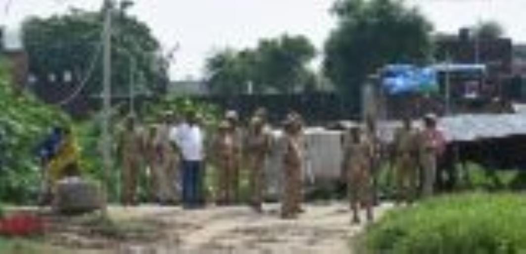 FIR against six people for illegally storing firecrackers