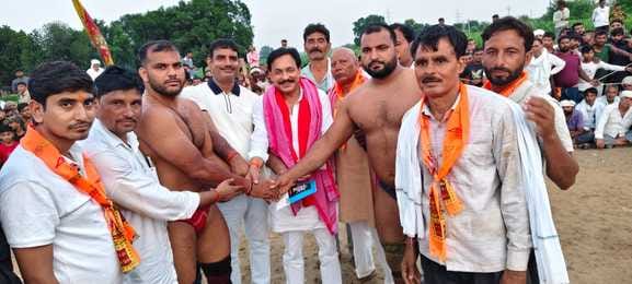 Jaideep, Nakul, Sachin and Shankar became champions in the wrestling