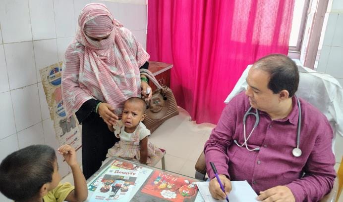 Fever outbreak, every second patient suffering