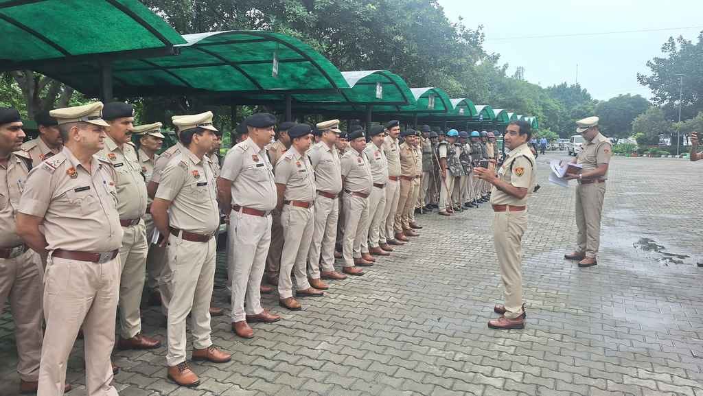 Checkpoints set up at 44 places to control crime