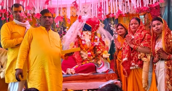 Immersion of Ganpati idols was done with drum beats