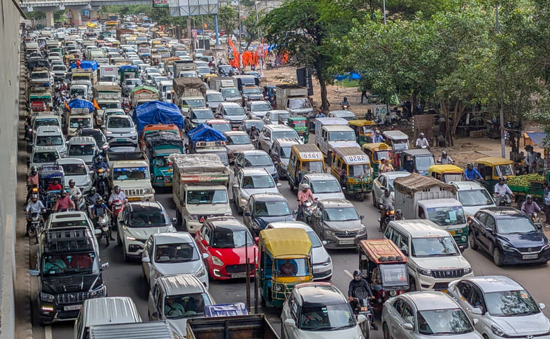 Roads were submerged and vehicles were crawling, traffic jams occurred at many places