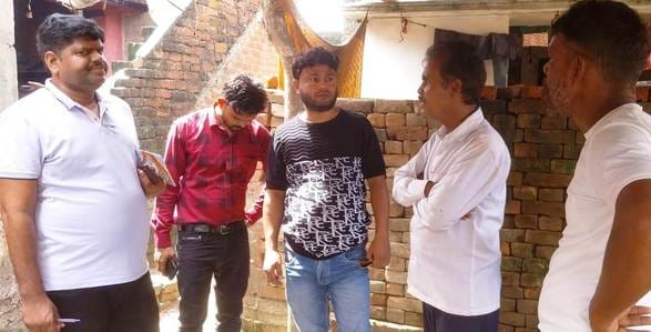 Couple and son suffering from vomiting and diarrhea died within ten days