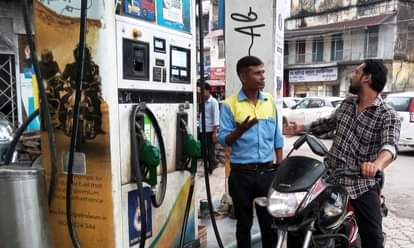 UP: Opening a petrol pump in the state is now easy, no NOC from these four departments including pollution and