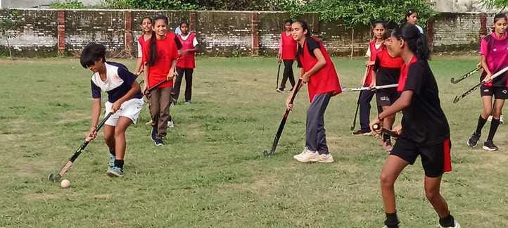 13 players selected in district level women hockey trials