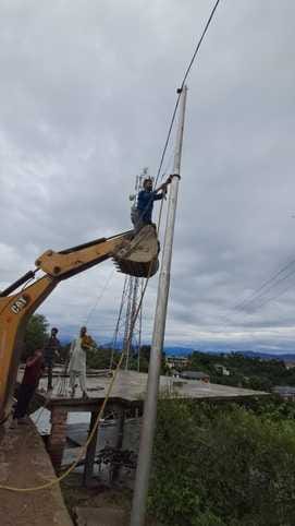 Many villages lost power for three hours due to the fall of a pole