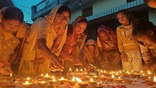 Message of women empowerment given in Nari Utkarsh Deepyagya