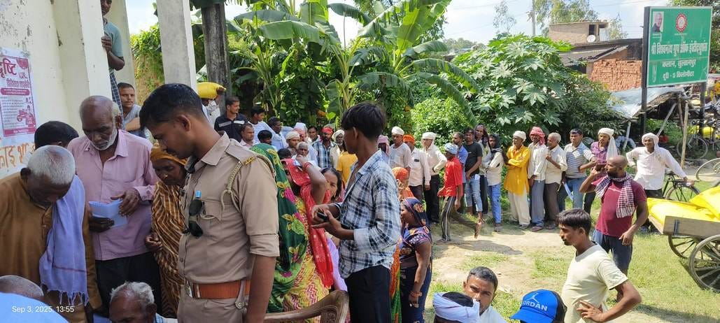 350 bags of urea were distributed in the presence of police
