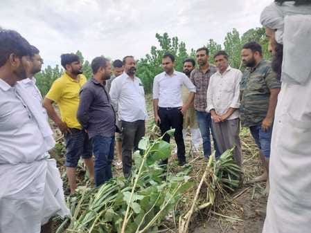 SDM inspected the flood affected villages