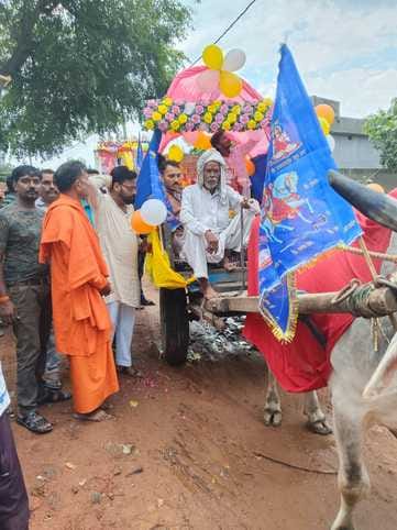 Jaharveer's idol was consecrated with chanting of mantras