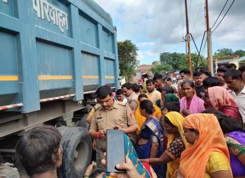Gas tanker crushed a young man, protest