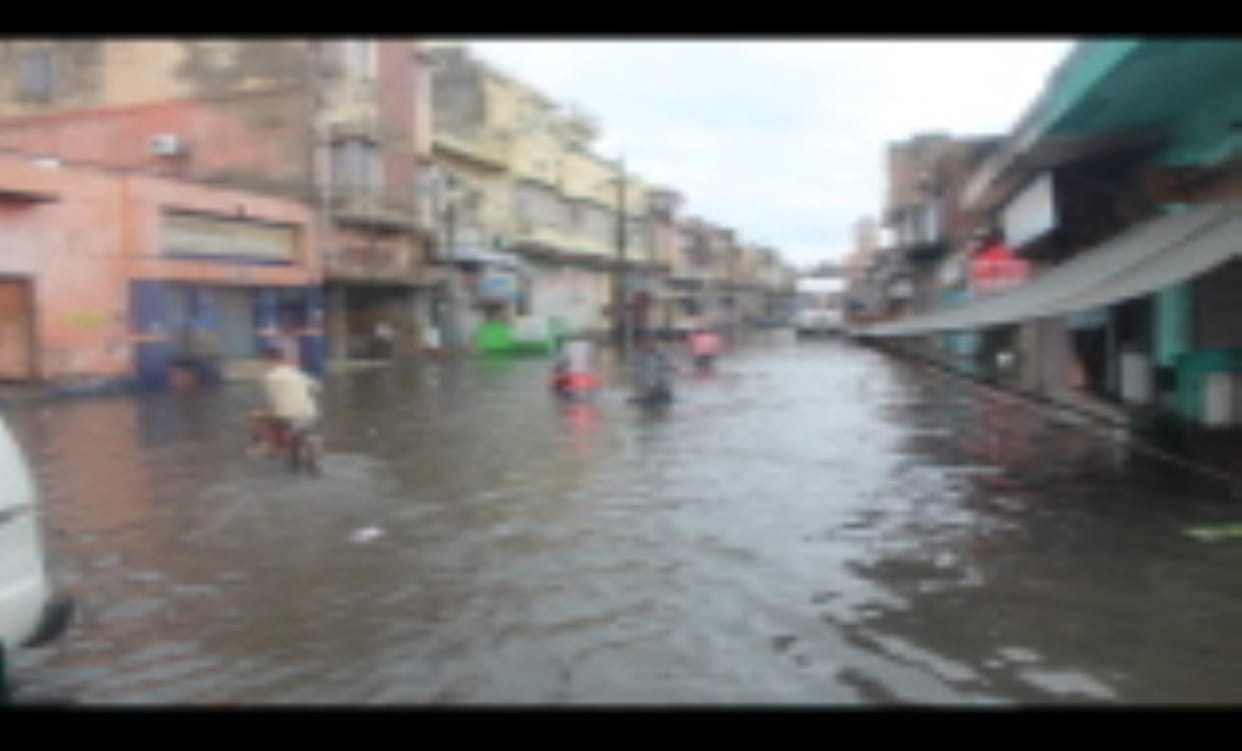 Heavy rain caused waterlogging again, people faced problems