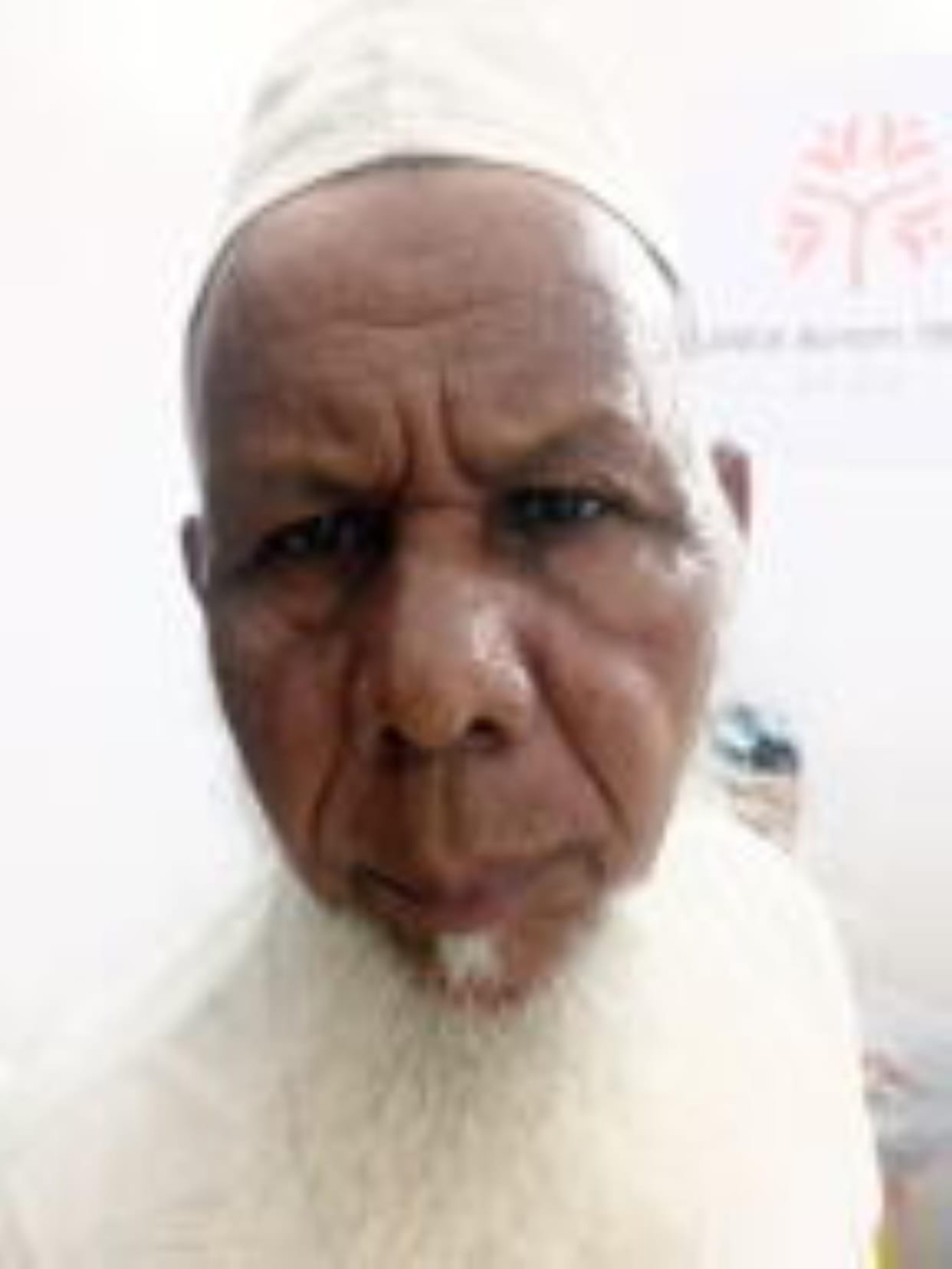 Old man becomes football between bank and social welfare clerk