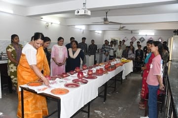 Thali decoration and painting taught in the workshop