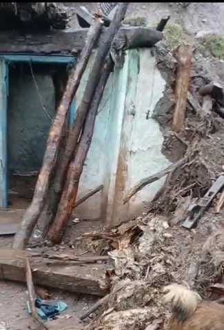 Ramngar, Heavy Rain, Kulwanta, House Collapse